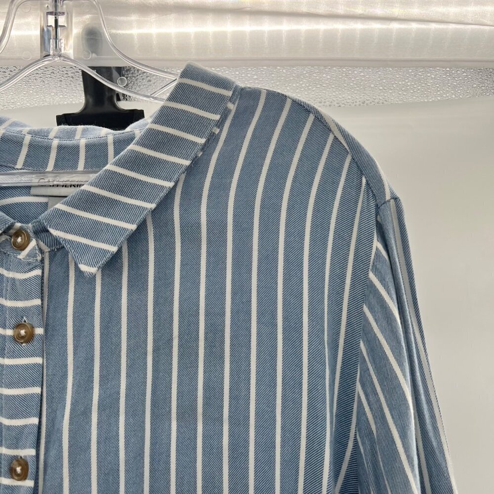 Catherines Women's Button Up Striped Top 3/4 Sleeve Blue/White Size 2X - Picture 4 of 8